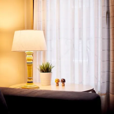 Apartamento La Calma, Plaza De La Inmaculada, En El Centro De León Extérieur photo